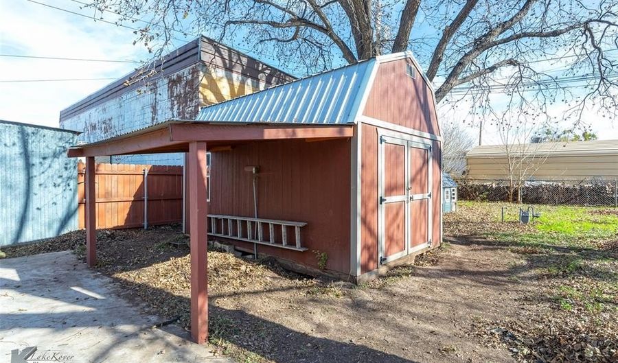 1425 Matador St, Abilene, TX 79605 - 2 Beds, 1 Bath