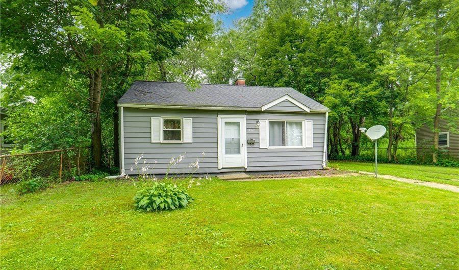 1276 Frederick Blvd, Akron, OH 44320 - 2 Beds, 1 Bath