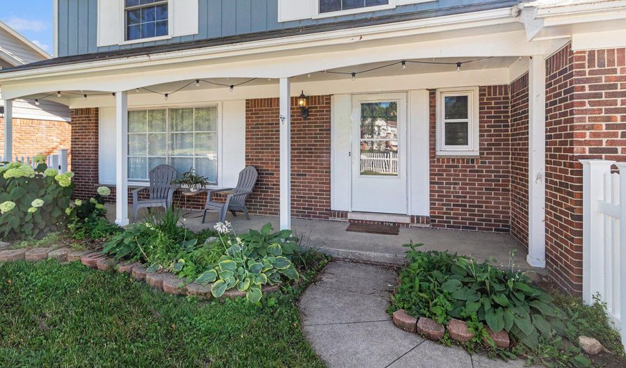 2576 Packard St, Ann Arbor, MI 48104 - 4 Beds, 2 Bath