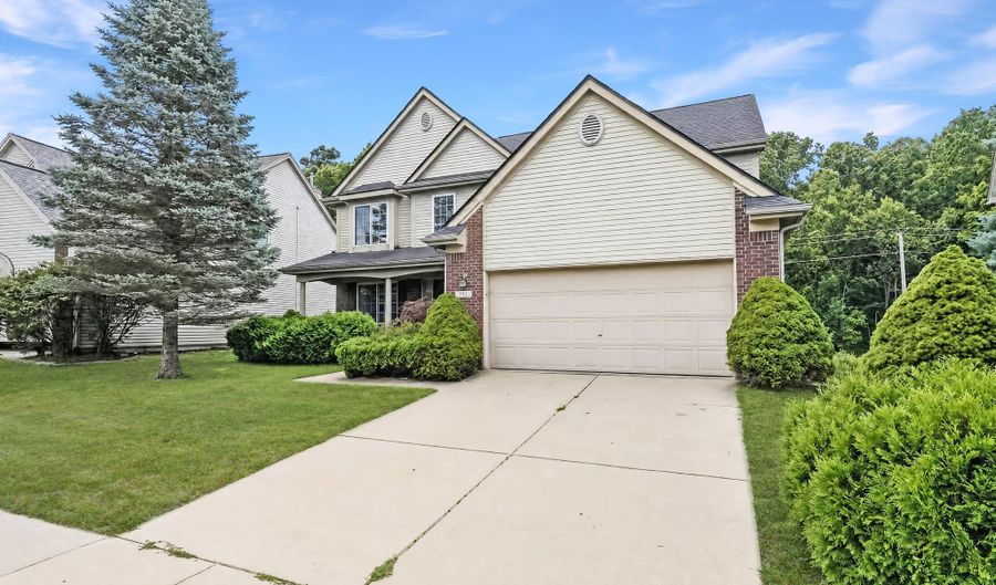 392 Sedgewood Ln, Ann Arbor, MI 48103 - 4 Beds, 3 Bath
