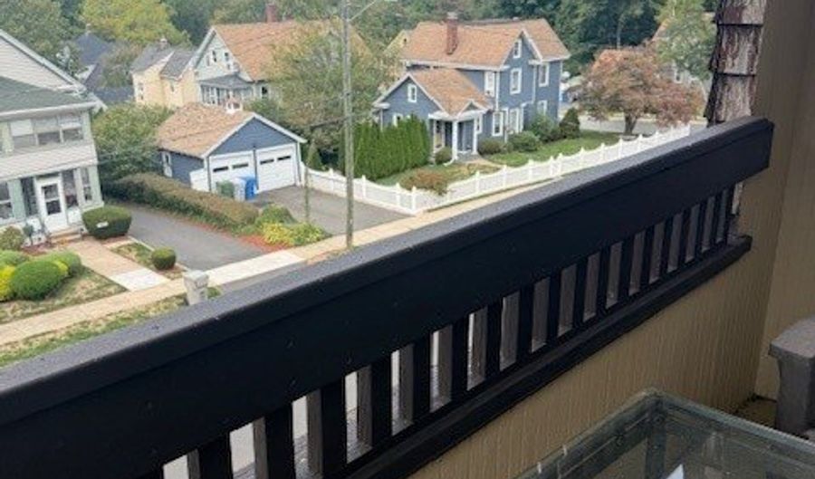 18 Walnut St, Bristol, CT 06010 - 2 Beds, 1 Bath