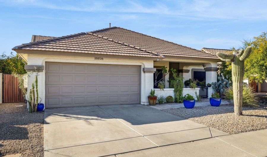 28826 N 45TH St, Cave Creek, AZ 85331 - 3 Beds, 2 Bath