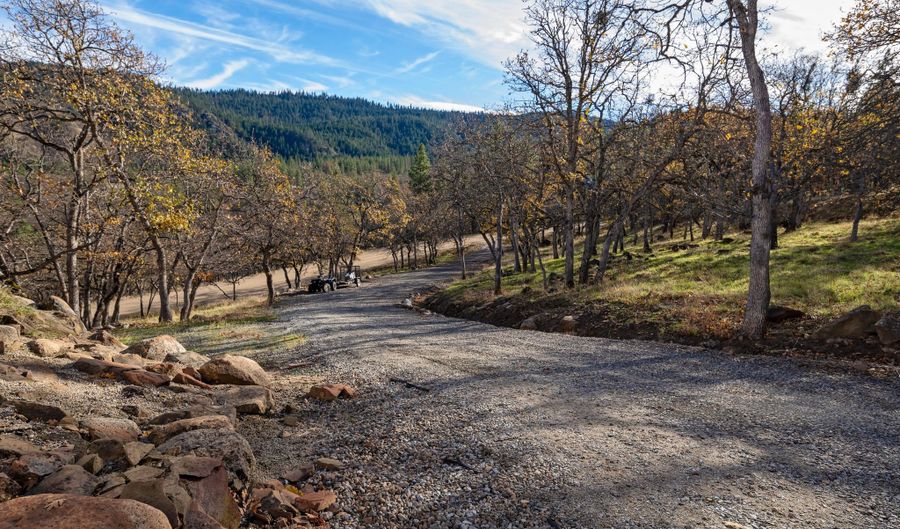 490 Conifer Way, Ashland, OR 97520 - 3 Beds, 2 Bath