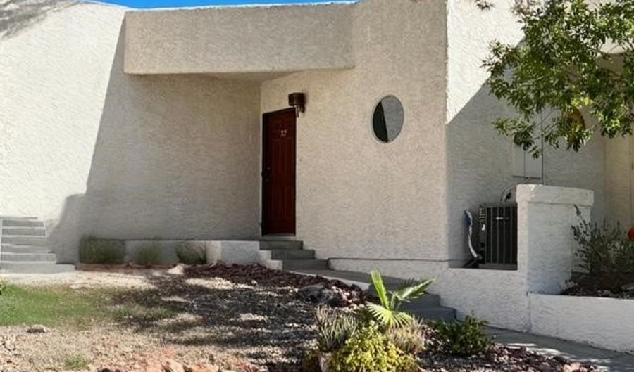 687 Marina Dr 32, Boulder City, NV 89005 - 2 Beds, 3 Bath
