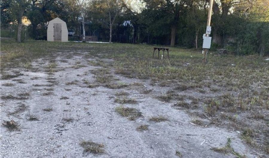 724 W Front Street Lot Ne 1/4 Lt 9, Alice, TX 78332 - 0 Beds, 0 Bath