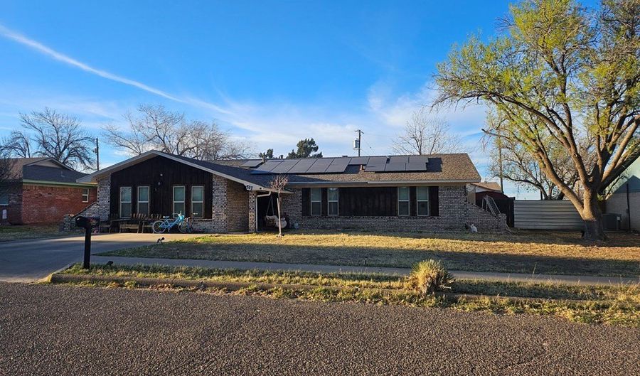 517 E Harriet, Alpine, TX 79830 - 4 Beds, 2 Bath
