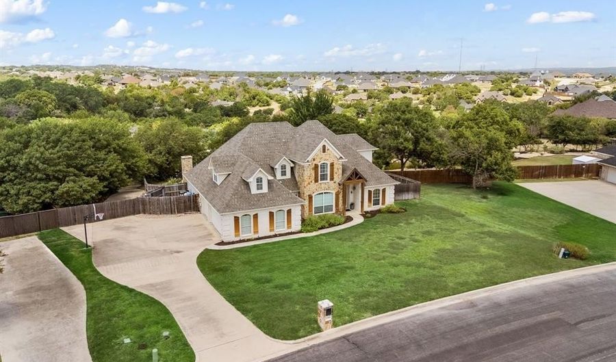 3409 Foot Hills Dr, Weatherford, TX 76087 - 3 Beds, 3 Bath