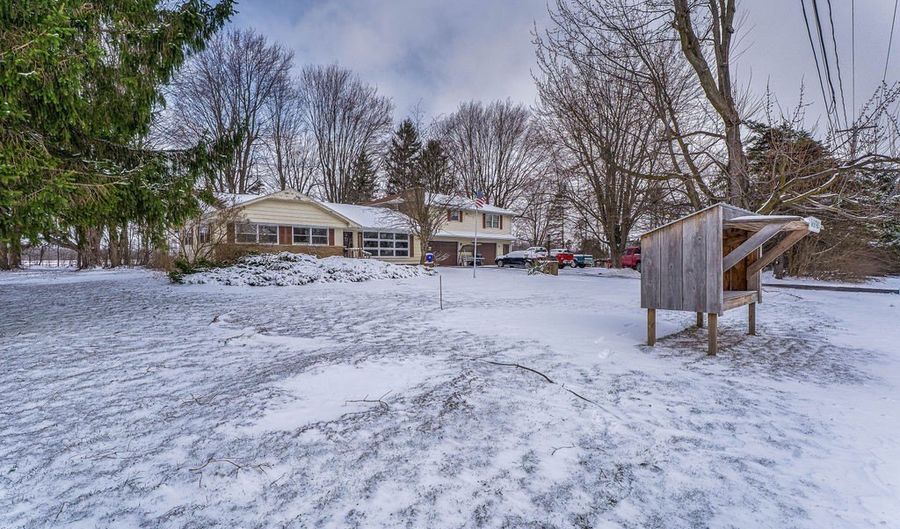 5808 Buell St, Akron, NY 14001 - 5 Beds, 2 Bath