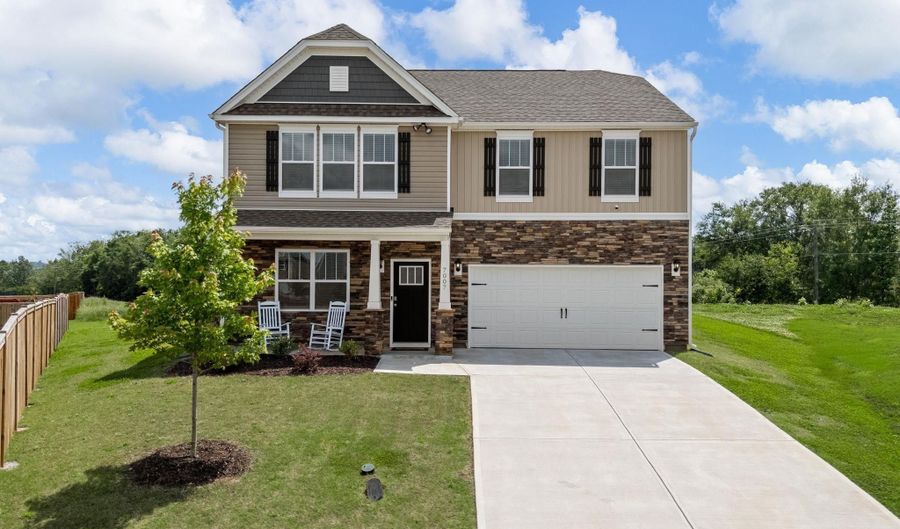 7007 Manse Ct, Boiling Springs, SC 29316 - 4 Beds, 3 Bath