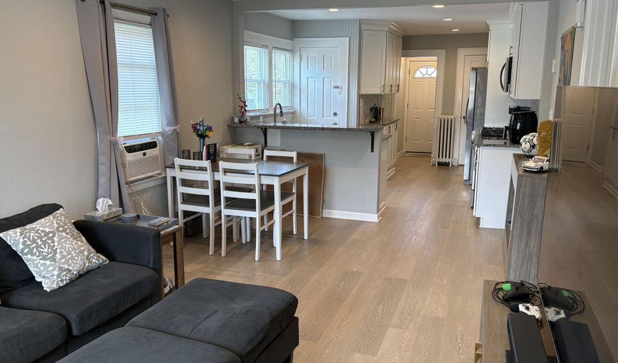 154 8th St A, Belford, NJ 07718 - 2 Beds, 2 Bath