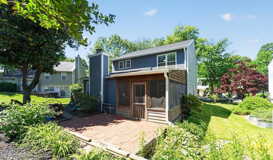 397 KINGS COLLEGE Dr, Arnold, MD 21012 - 3 Beds, 3 Bath