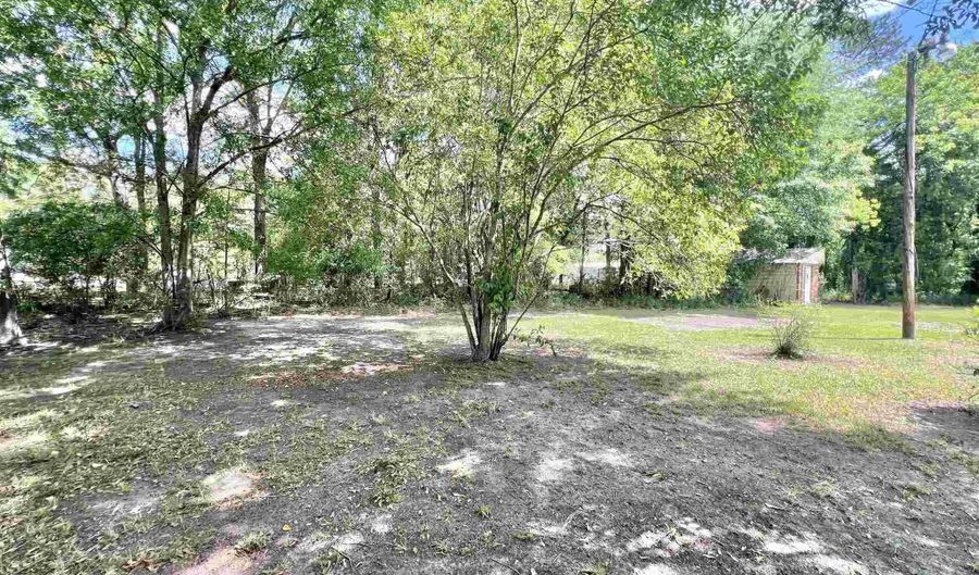 169 E Ashley St, Atmore, AL 36502 - 3 Beds, 2 Bath