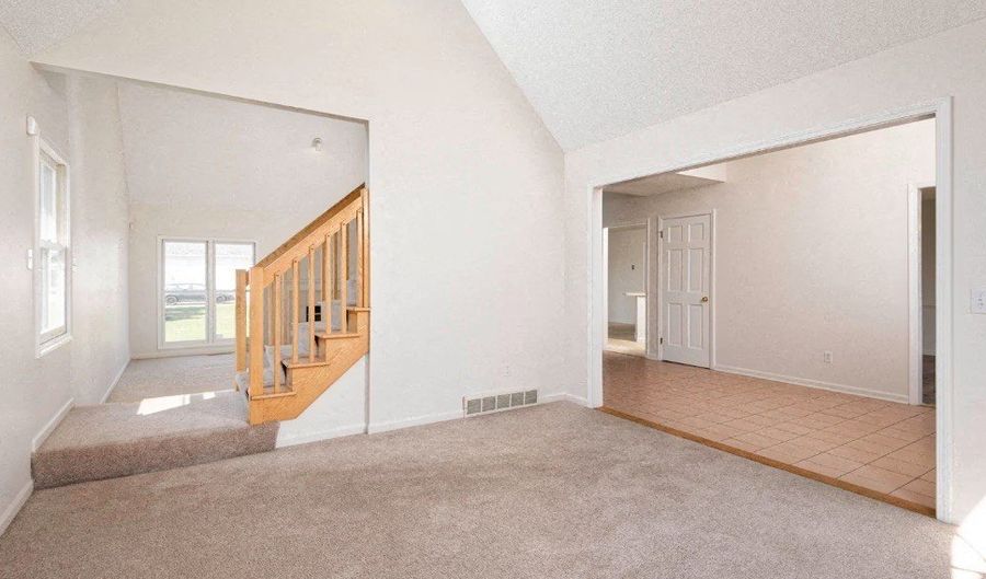 70 Hobnail, Amherst, NY 14051 - 3 Beds, 3 Bath