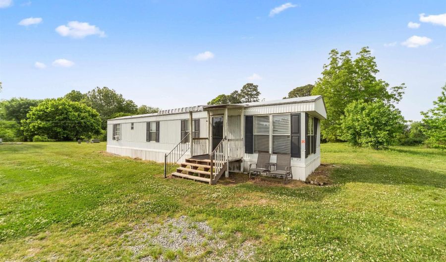 21392 Alabama Highway 68, Albertville, AL 35951 - 2 Beds, 1 Bath