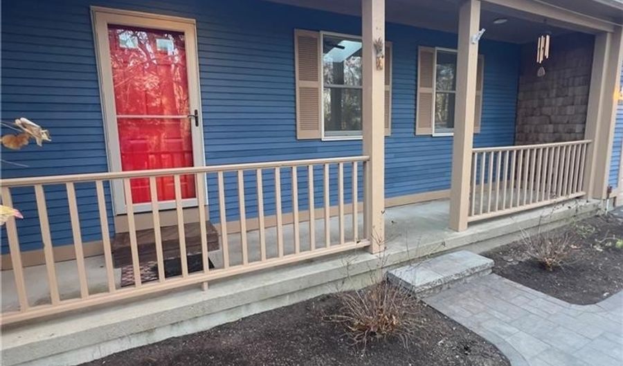 155 Beechwood Trl, Exeter, RI 02822 - 3 Beds, 4 Bath