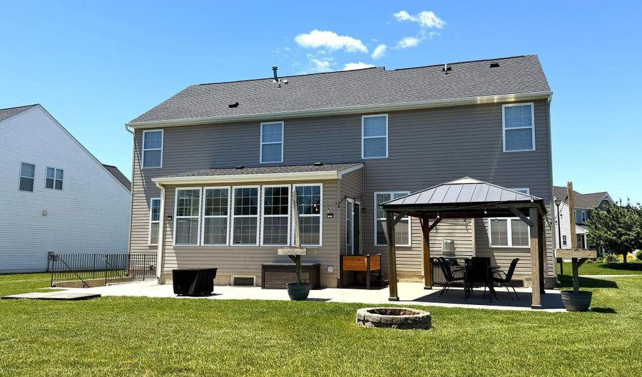 50 PAYSAN Ln, Magnolia, DE 19962 - 5 Beds, 4 Bath