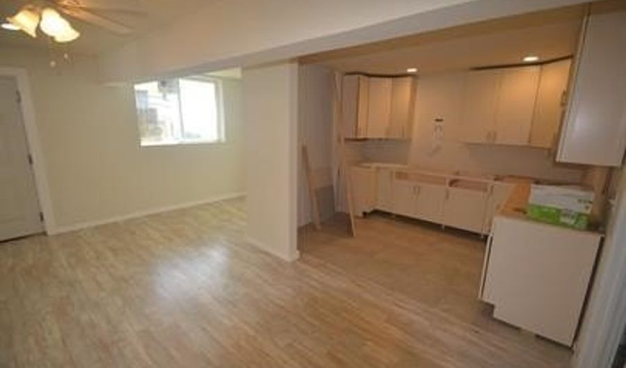 1915 Kalihi St Middle, Honolulu, HI 96819 - 2 Beds, 1 Bath