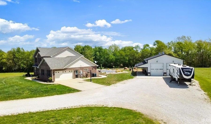 6658 N Memering Rd, Bicknell, IN 47512 - 4 Beds, 4 Bath