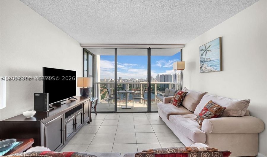 3625 N Country Club Dr Ph2, Aventura, FL 33180 - 2 Beds, 2 Bath