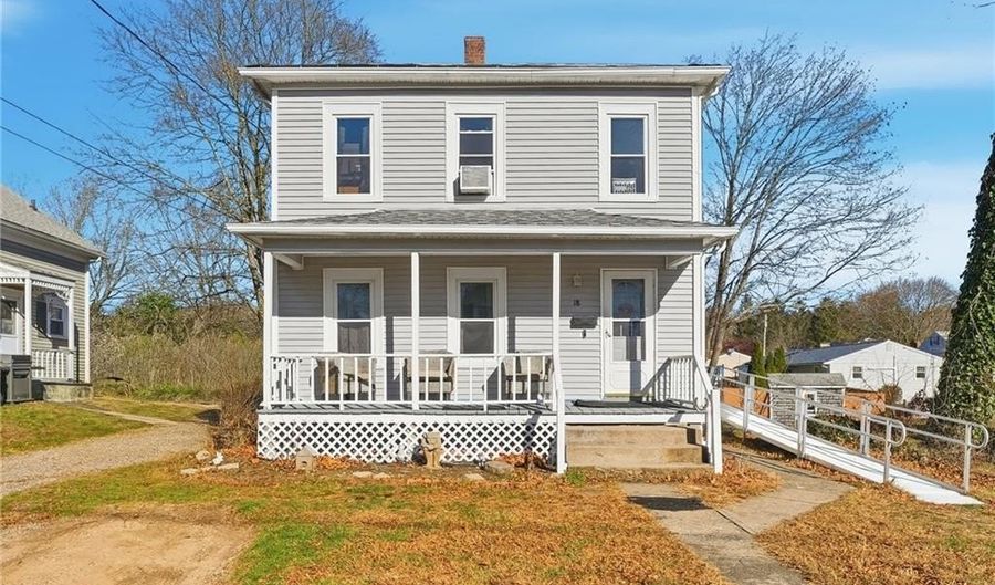 18 Francis St, Coventry, RI 02816 - 3 Beds, 2 Bath