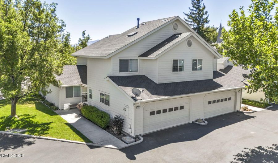 1179 Cottonwood St Apt 15, Gardnerville, NV 89410 - 2 Beds, 3 Bath