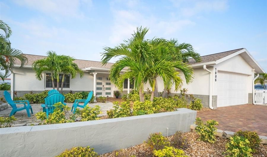 1006 SAGO PALM Way, Apollo Beach, FL 33572 - 3 Beds, 3 Bath