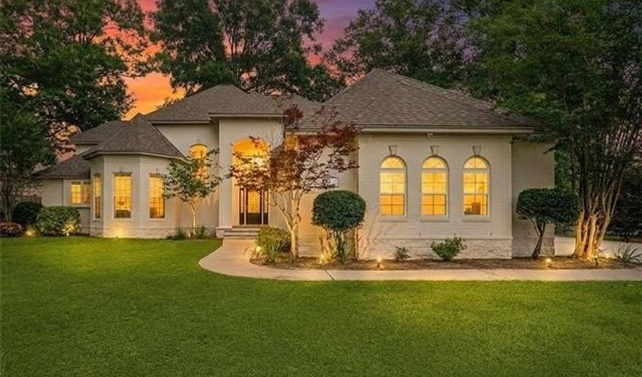 733 PLANTATION Dr, Abita Springs, LA 70420 - 4 Beds, 4 Bath
