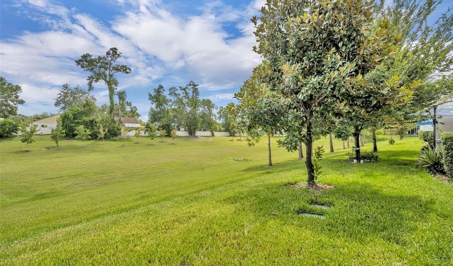 1260 COUNTRYMEN Ct, Apopka, FL 32703 - 3 Beds, 3 Bath