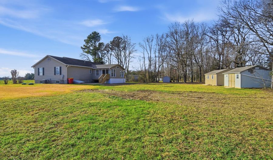 2830 WOODYARD Rd, Harrington, DE 19952 - 3 Beds, 2 Bath