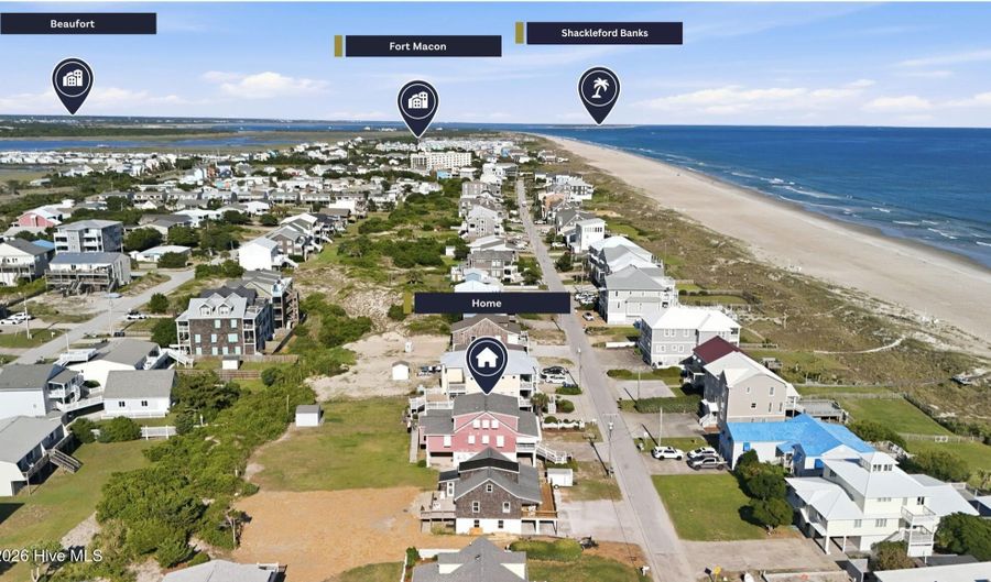 205 Club Colony Dr, Atlantic Beach, NC 28512 - 5 Beds, 4 Bath