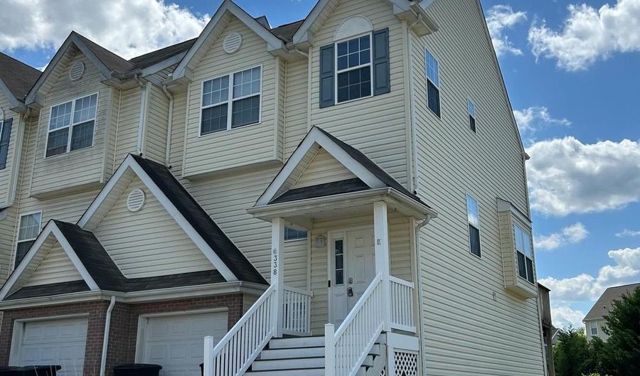 338 NORTHDOWN Dr, Dover, DE 19904 - 3 Beds, 3 Bath