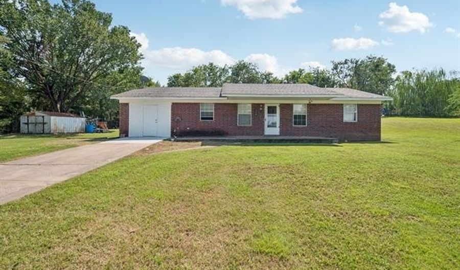 770 NW Seneca, Krebs, OK 74501 - 3 Beds, 2 Bath