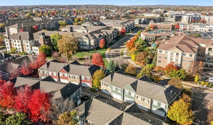 15386 Founders Ln 805, Apple Valley, MN 55124 - 3 Beds, 3 Bath