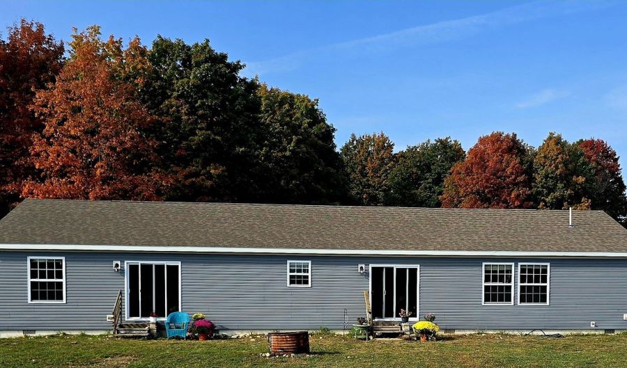 303 Westwood Rd NW, Alden, MI 49612 - 4 Beds, 3 Bath