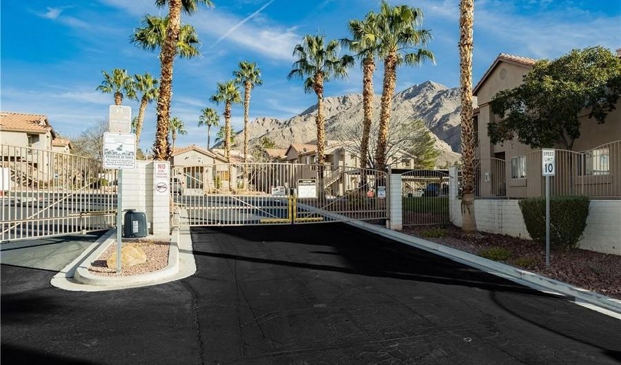 2110 Los Feliz St 2037, Las Vegas, NV 89156 - 2 Beds, 2 Bath