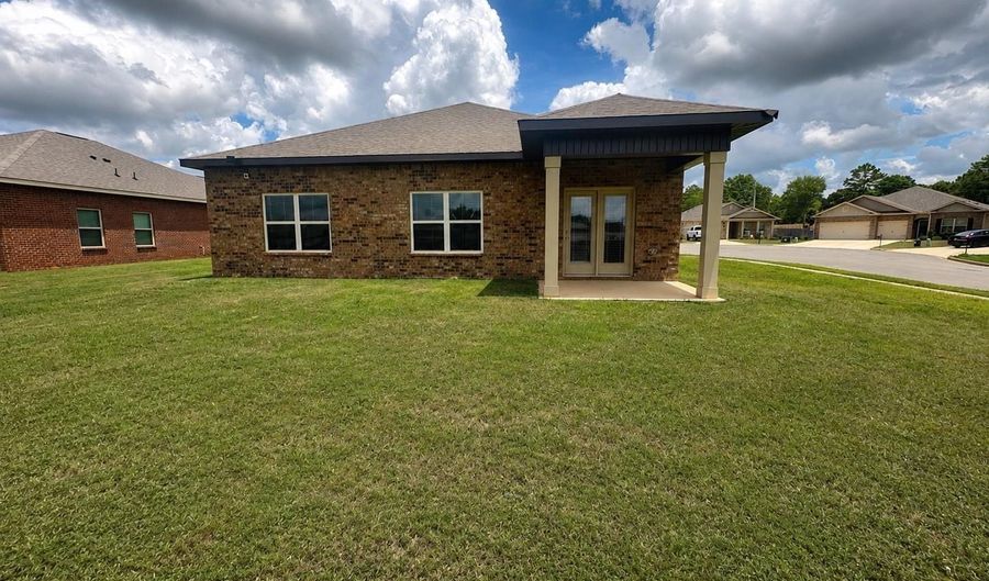26491 Riparian Dr, Athens, AL 35613 - 3 Beds, 2 Bath