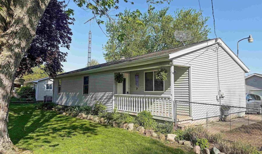 2650 Sutton Rd, Adrian, MI 49221 - 3 Beds, 1 Bath