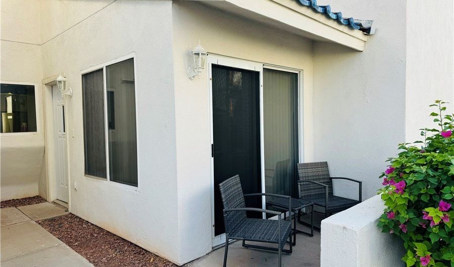 1800 Clubhouse Dr K90, Bullhead City, AZ 86442 - 2 Beds, 2 Bath