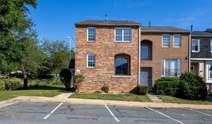 12203 BELTSVILLE Dr, Beltsville, MD 20705 - 4 Beds, 3 Bath