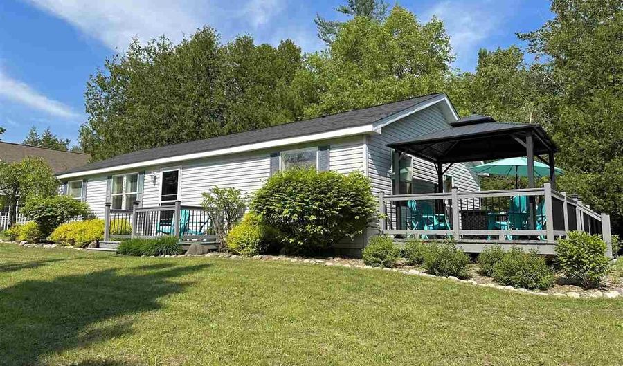 7763 Lagoon, Alanson, MI 49706 - 3 Beds, 2 Bath