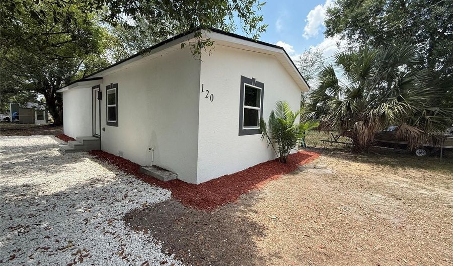 120 HERRICK St, Auburndale, FL 33823 - 3 Beds, 2 Bath