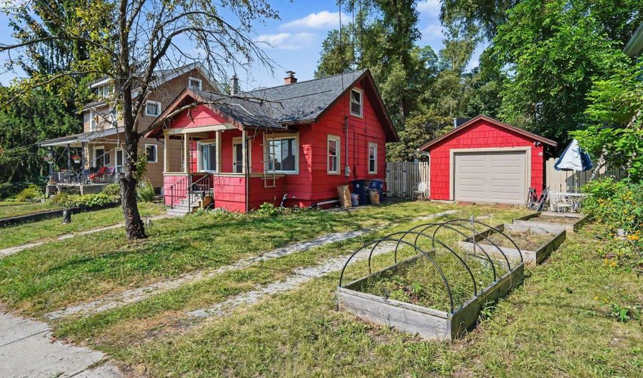 723 Daniel St, Ann Arbor, MI 48103 - 2 Beds, 1 Bath