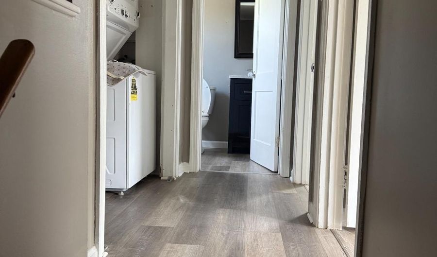 913 SPA Rd, Annapolis, MD 21401 - 2 Beds, 1 Bath