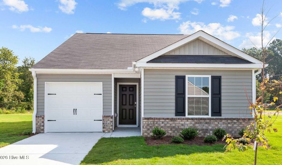 323 Teddy Bear Ct, Ayden, NC 28513 - 3 Beds, 2 Bath