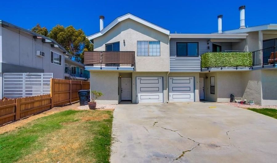 4527 Contour Blvd 4, San Diego, CA 92115 - 2 Beds, 2 Bath