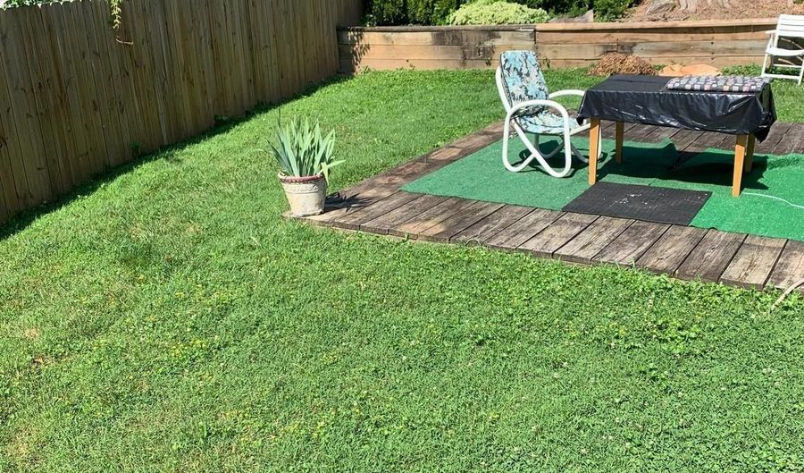 13312 MIDWAY Ave, Rockville, MD 20851 - 3 Beds, 2 Bath