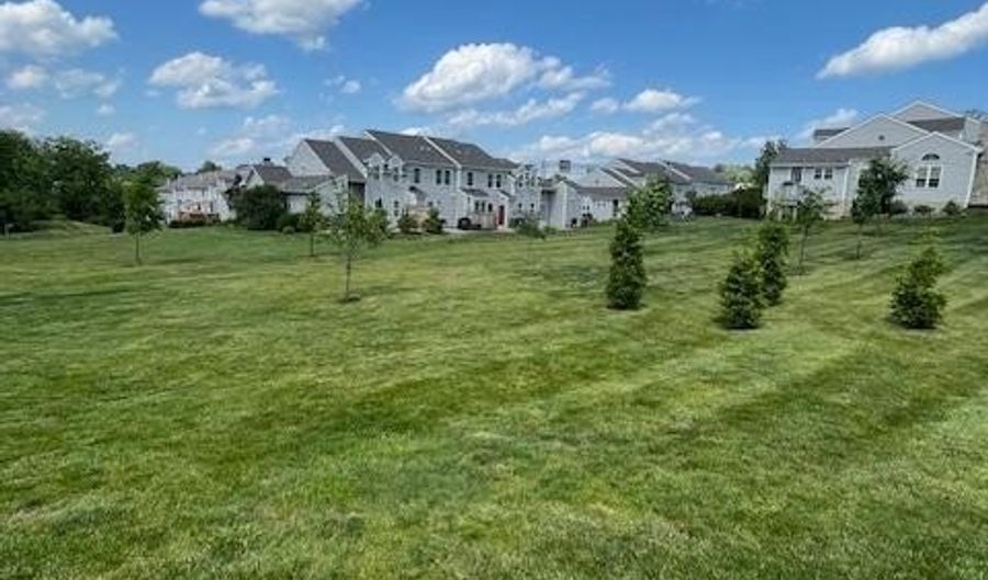 1105 BLACK HAW Ln, Ambler, PA 19002 - 2 Beds, 3 Bath