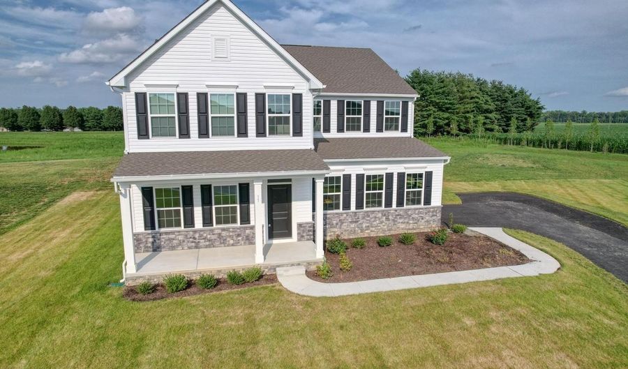 17 CORINTHIAN Ct, Camden Wyoming, DE 19934 - 4 Beds, 5 Bath