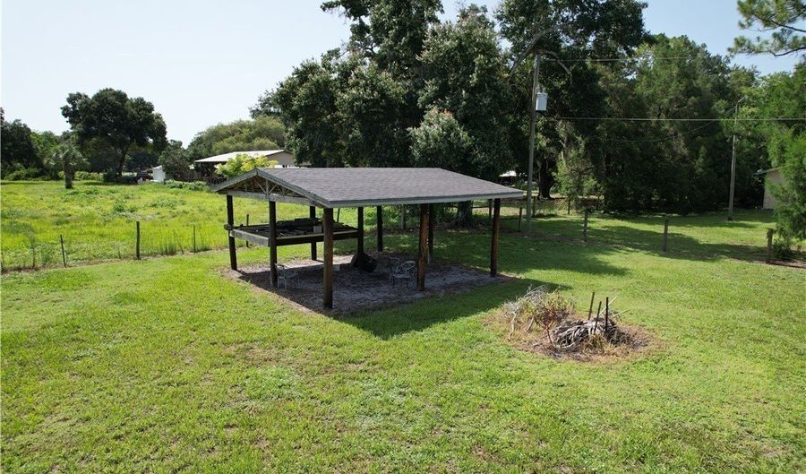 21680 N River Rd, Alva, FL 33920 - 2 Beds, 2 Bath