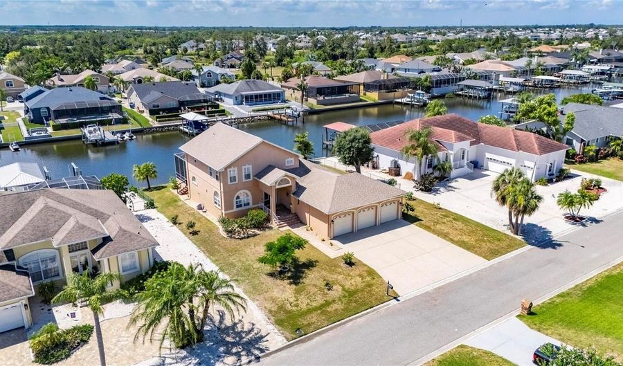 830 GOLF ISLAND Dr, Apollo Beach, FL 33572 - 4 Beds, 3 Bath